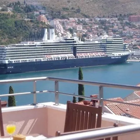 Ferienwohnung Fur 3 Personen 1 Kind Ca 75 Qm In Dubrovnik, Dalmatien Suddalmatien Apartment Dubrovnik